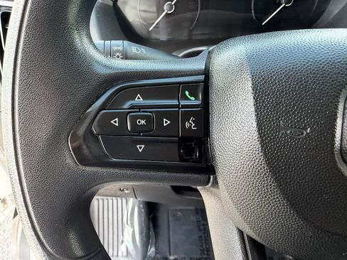Used 2023 RAM ProMaster 2500 FWD image 17