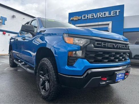 Used 2023 Chevrolet Silverado 1500 Custom Trail Boss w/ LPO, Dark Essentials Package image 12