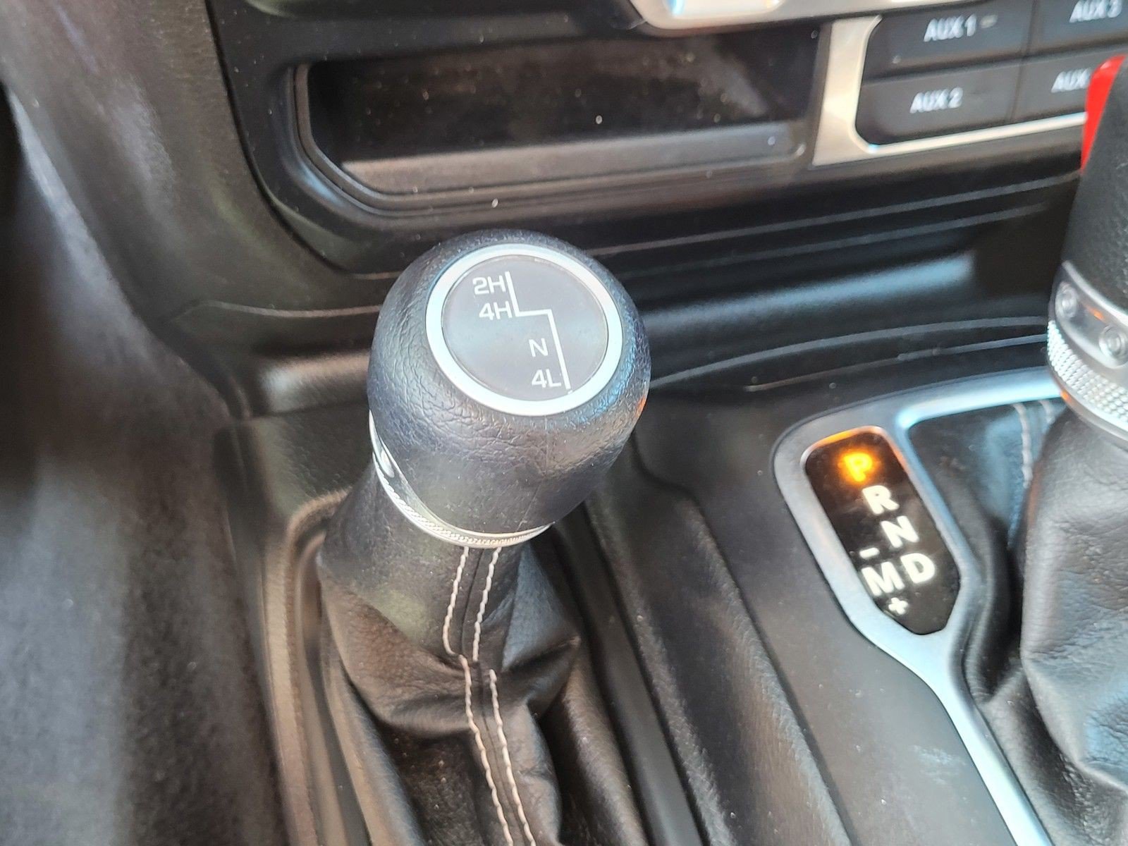 Used 2023 Jeep Wrangler Unlimited Sahara AWD/4WD image 22