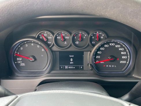 Used 2022 Chevrolet Silverado 1500 Custom image 29