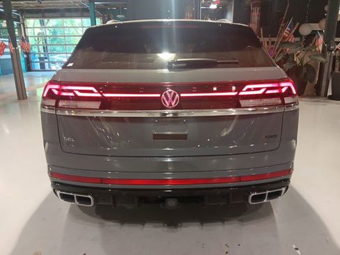 Used 2024 Volkswagen Atlas Cross Sport SEL Premium R-Line AWD/4WD image 7