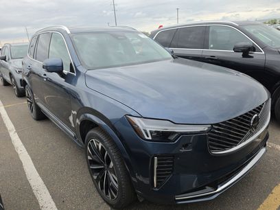Used 2025 Volvo XC90 B6 Plus