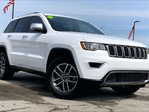 Used 2019 Jeep Grand Cherokee Limited AWD/4WD image 33