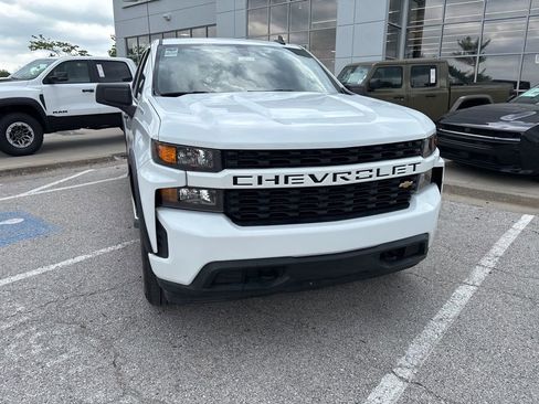 Used 2021 Chevrolet Silverado 1500 Custom image 9