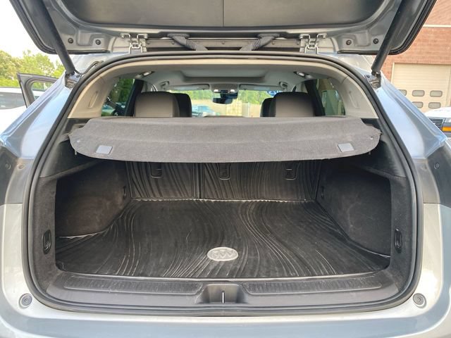Used 2023 Buick Envision Avenir AWD/4WD image 27