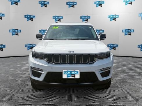 Used 2023 Jeep Grand Cherokee Limited AWD/4WD image 9