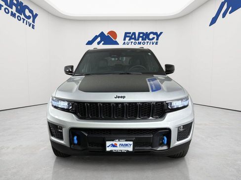 Used 2023 Jeep Grand Cherokee Trailhawk w/ Luxury Tech Group III AWD/4WD image 4