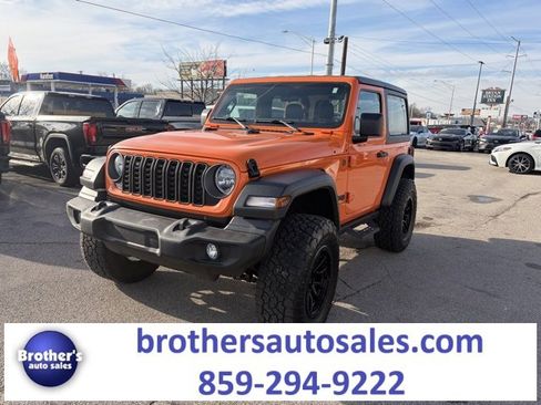 Used 2025 Jeep Wrangler Sport image 1