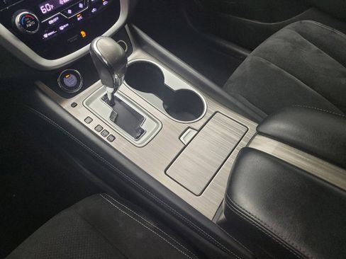 Used 2016 Nissan Murano SV AWD/4WD image 26
