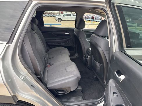 Used 2023 Hyundai Santa Fe SEL image 12