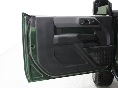 Used 2023 Ford Bronco 2-Door w/ Sasquatch Package image 4