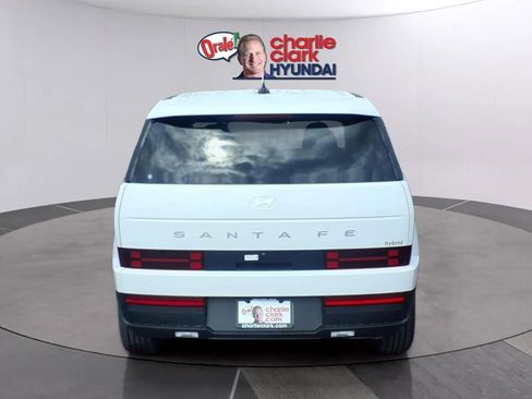 New 2026 Hyundai Santa Fe SE image 4