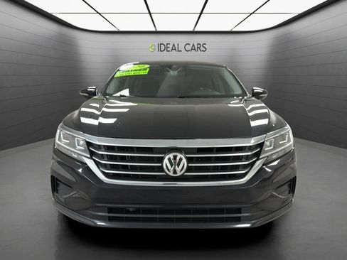 Used 2020 Volkswagen Passat 2.0T SE FWD image 2