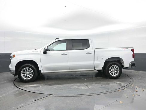 Used 2022 Chevrolet Silverado 1500 LT AWD/4WD image 4