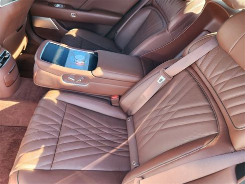 Used 2023 Genesis G90 3.5T image 10