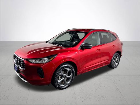Used 2024 Ford Escape ST-Line image 2