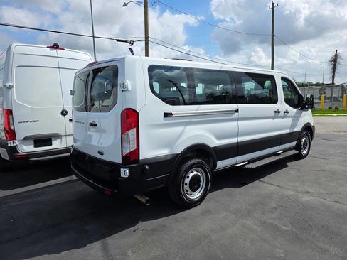 Used 2020 Ford Transit 350 XL image 6