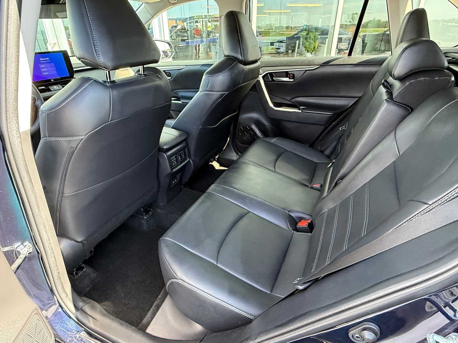 Certified 2023 Toyota RAV4 XLE Premium AWD/4WD image 18