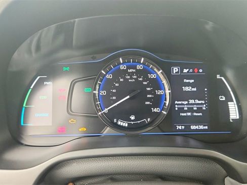 Used 2018 Hyundai Ioniq Blue image 17