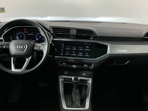 Used 2023 Audi Q3 2.0T Premium AWD/4WD image 25