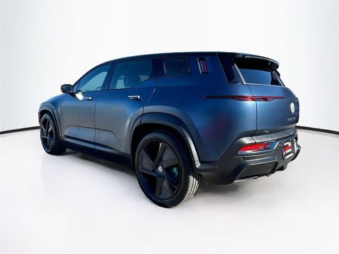 Used 2023 Fisker Ocean One image 5