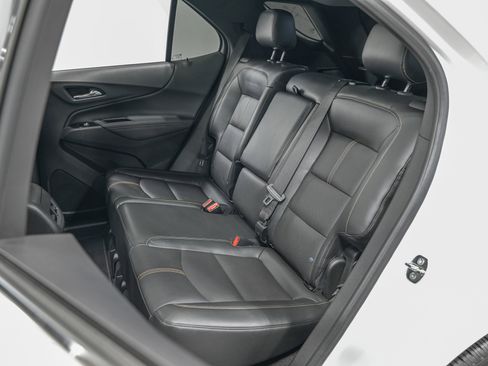 Used 2022 Chevrolet Equinox Premier image 27