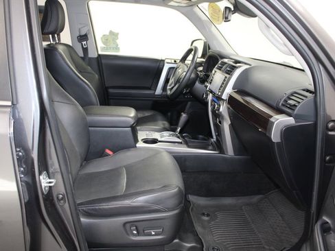 Used 2022 Toyota 4Runner Limited image 29