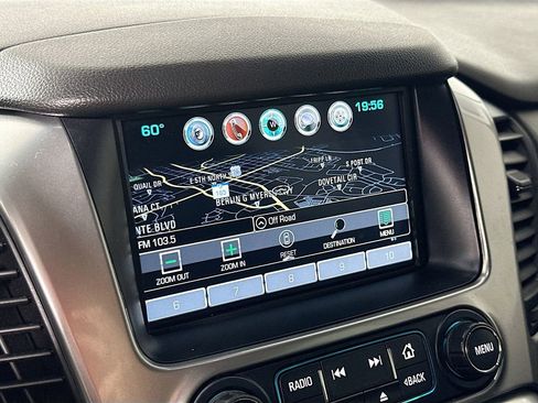 Used 2019 Chevrolet Suburban Premier RWD image 29
