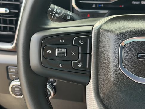 Used 2025 GMC Sierra 2500 Denali AWD/4WD image 14