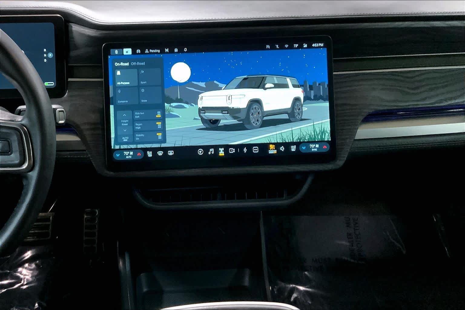 Used 2023 Rivian R1S Launch Edition Quad AWD/4WD image 6