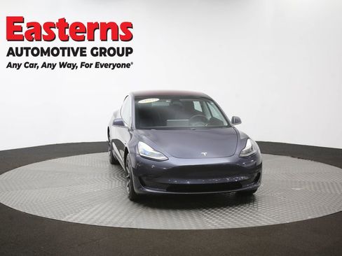 Used 2018 Tesla Model 3 Long Range RWD image 46