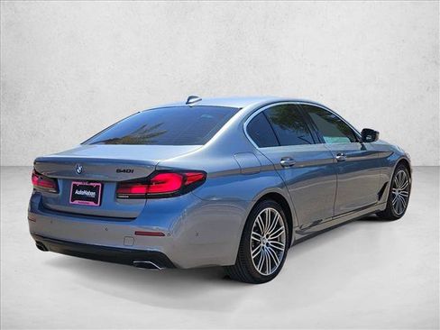 Used 2021 BMW 540i w/ Premium Package RWD image 5