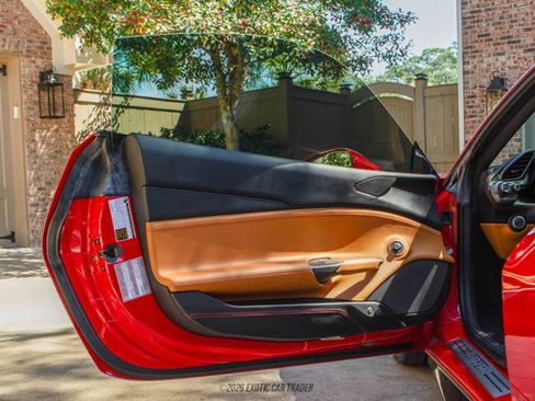 Used 2017 Ferrari 488 GTB image 29