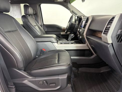 Used 2020 Ford F150 Lariat w/ Equipment Group 502A Luxury AWD/4WD image 22