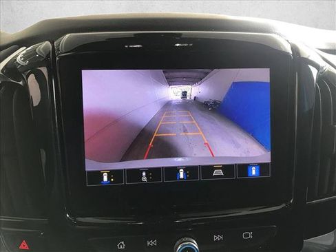 Used 2023 Chevrolet Traverse RS AWD/4WD image 10