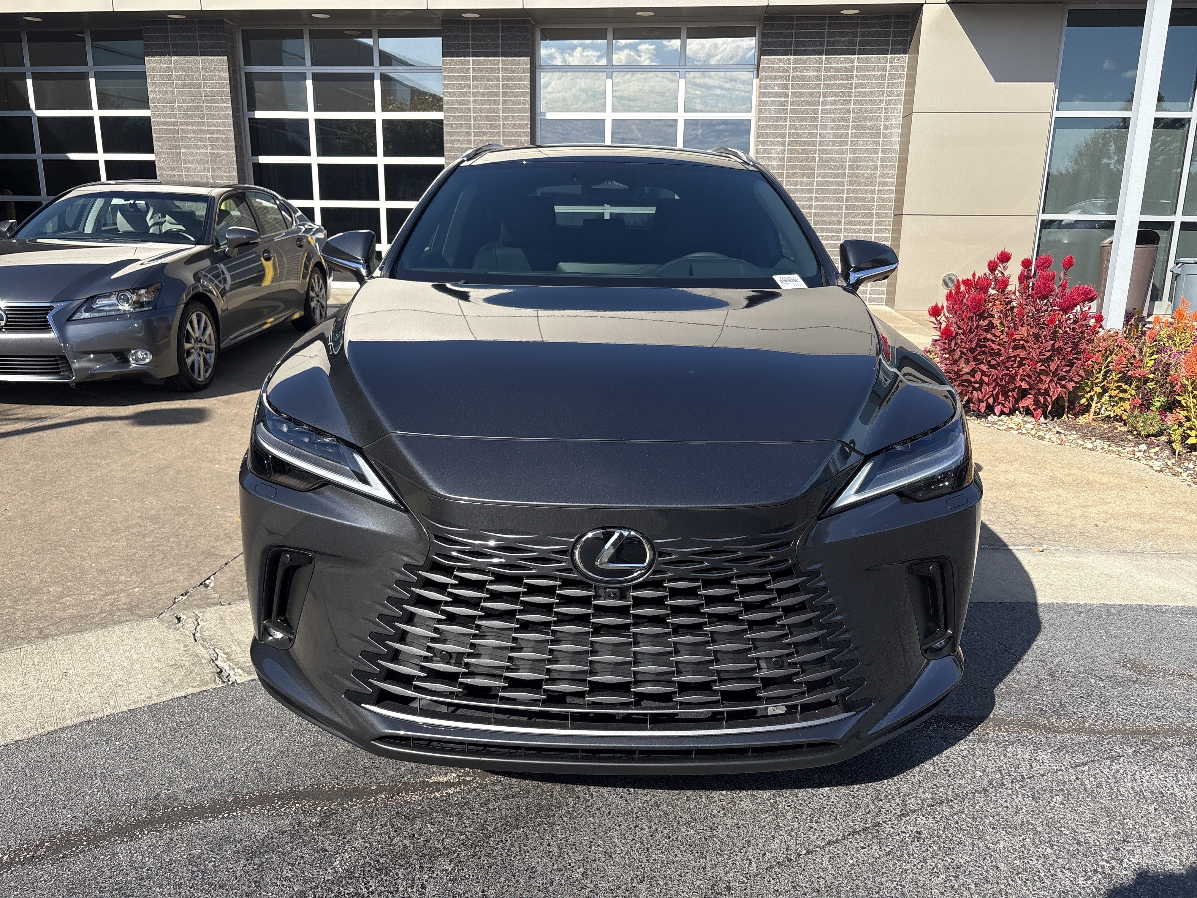 New 2026 Lexus RX 350 w/ Convenience Package AWD/4WD image 3
