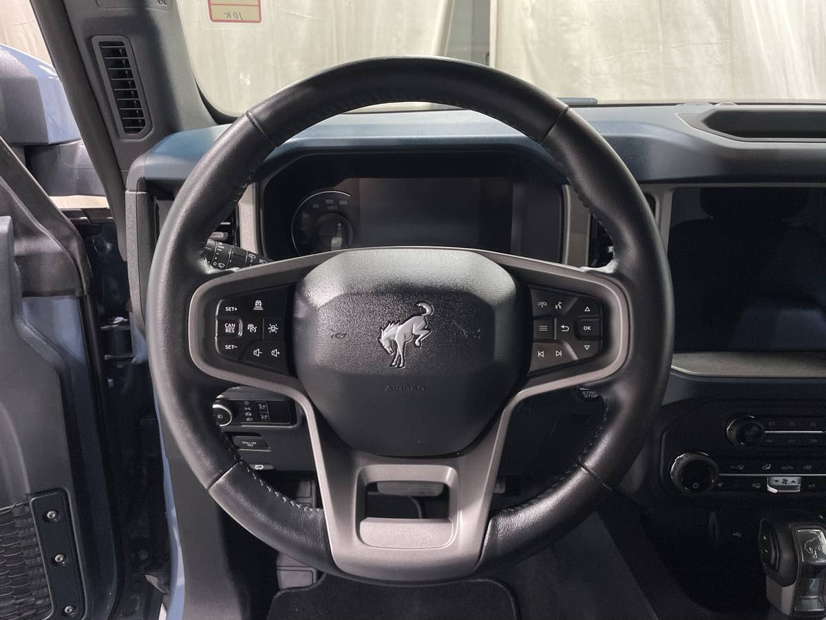 Used 2024 Ford Bronco Outer Banks AWD/4WD image 10