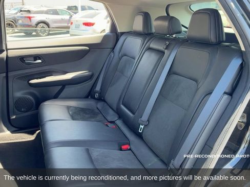 Used 2024 Nissan Ariya FWD image 12