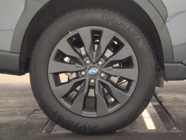 Used 2025 Subaru Outback Onyx Edition AWD/4WD image 22