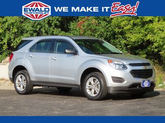 Used 2017 Chevrolet Equinox LS image 1
