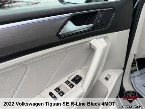 Used 2022 Volkswagen Tiguan SE R-Line image 35