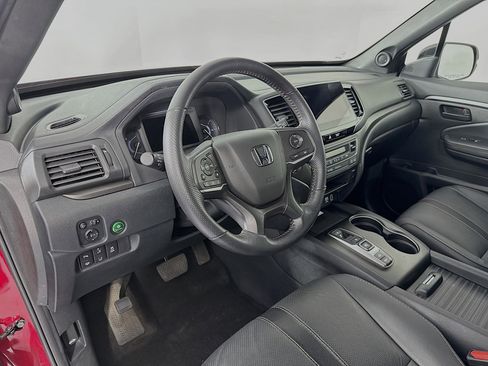 Certified 2022 Honda Passport TrailSport image 9