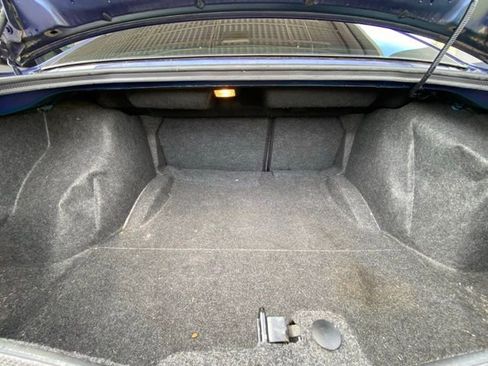 Used 2016 Dodge Challenger SXT image 24