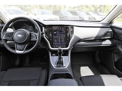 Certified 2025 Subaru Outback Premium w/ Popular Package #1A AWD/4WD image 9