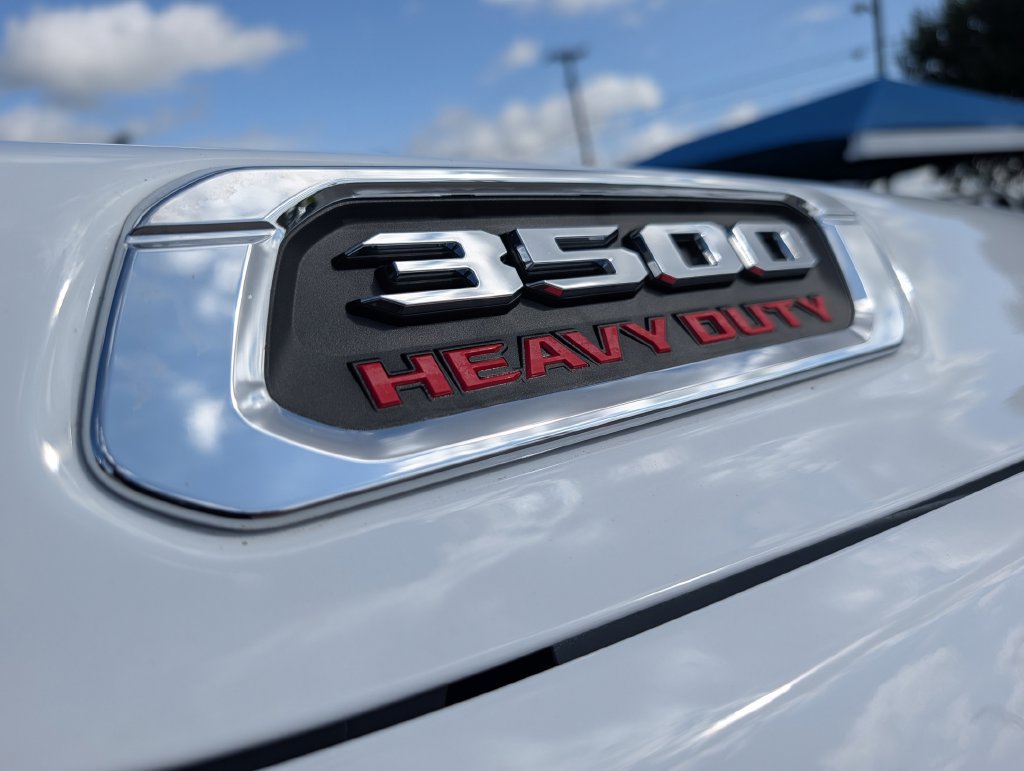 Used 2025 RAM 3500 Longhorn AWD/4WD image 37