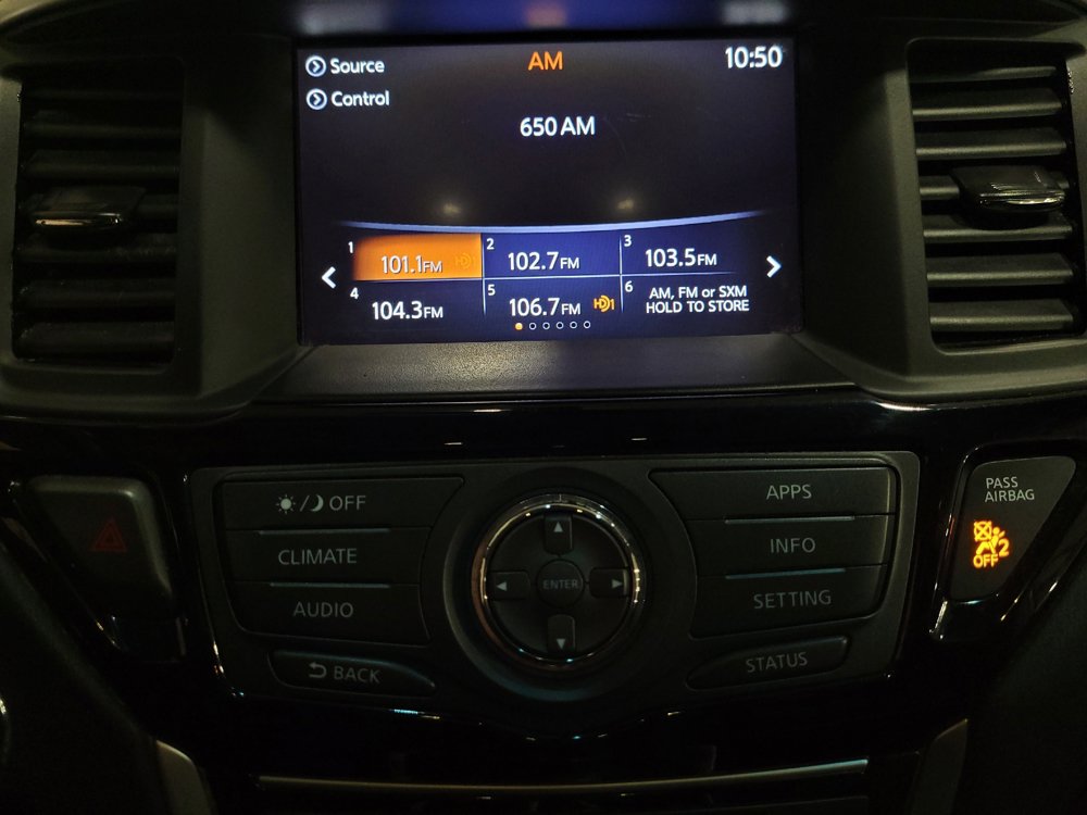 Used 2020 Nissan Pathfinder SV FWD image 25