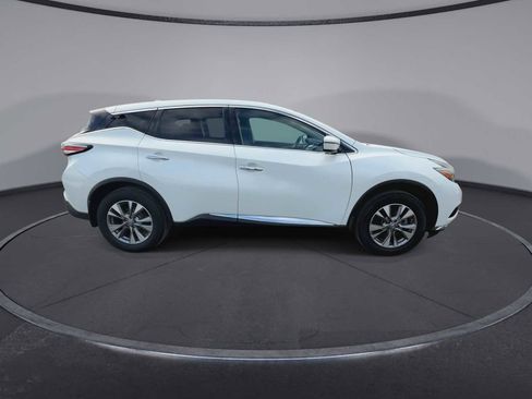 Used 2018 Nissan Murano S image 9