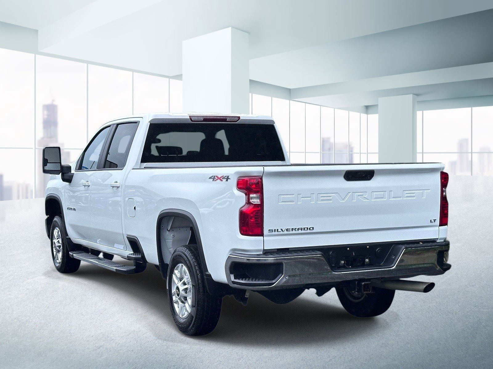 Used 2026 Chevrolet Silverado 2500 LT AWD/4WD image 3