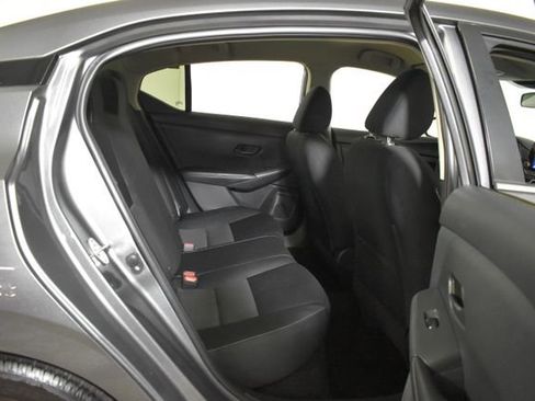 Certified 2025 Nissan Sentra SV image 34