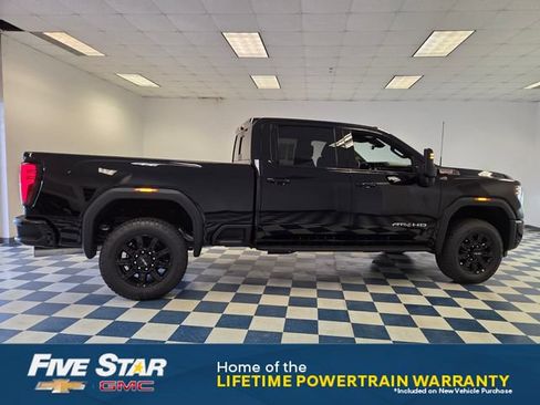 New 2026 GMC Sierra 2500 AT4 w/ AT4 Premium Plus Package AWD/4WD image 9